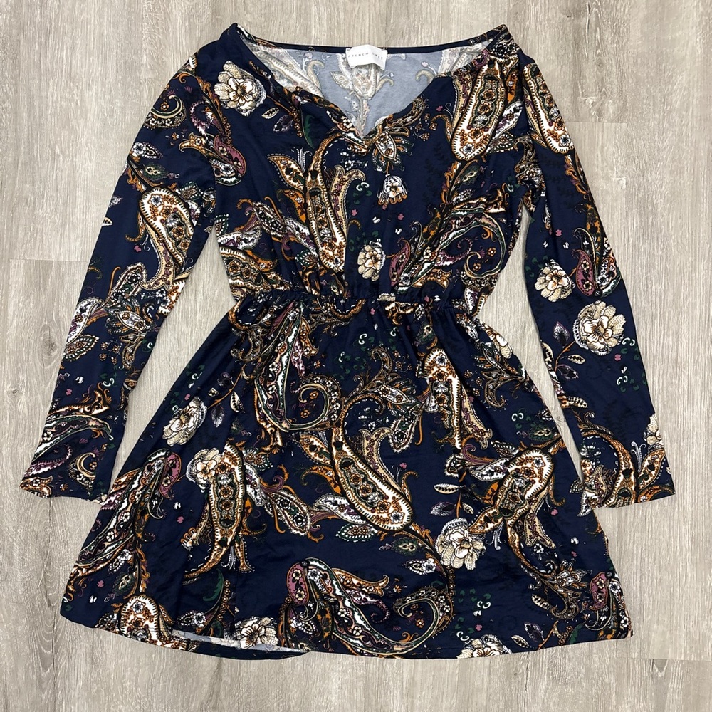 Elegant Paisley Print Dress